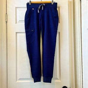 Figs Brand NWT Women’s Zamora Jogger XS in Navy Blue